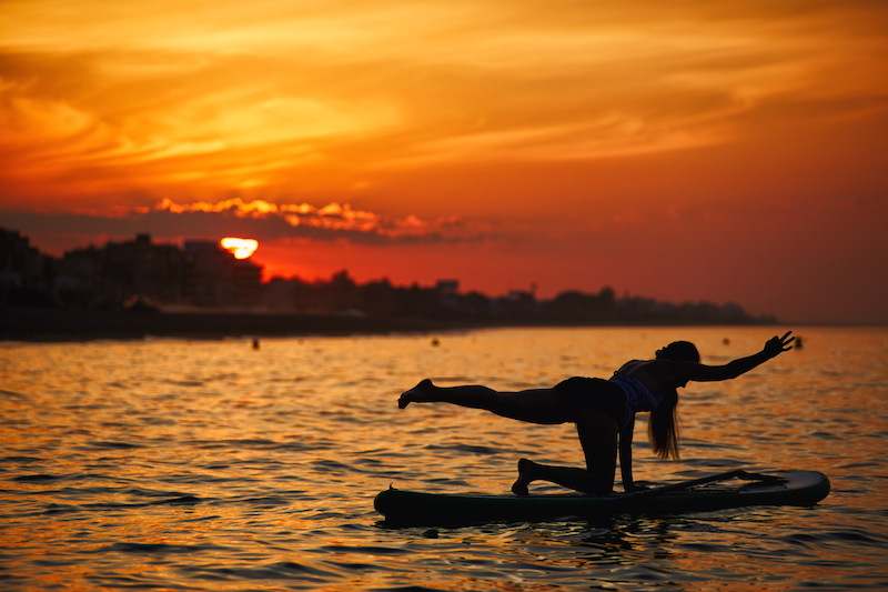 The Amazing Benefits of SUP Yoga